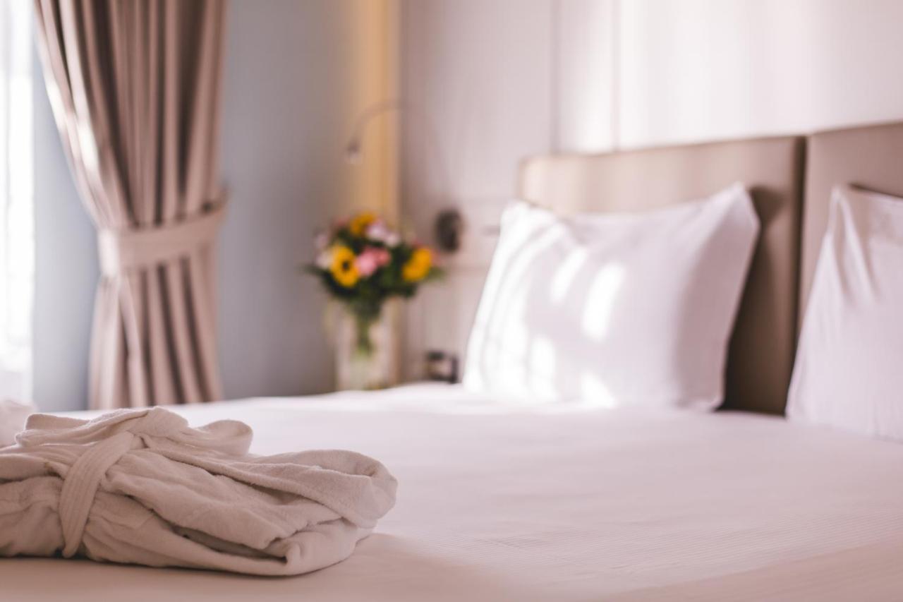 Araba Fenice Hotel Iseo Ngoại thất bức ảnh